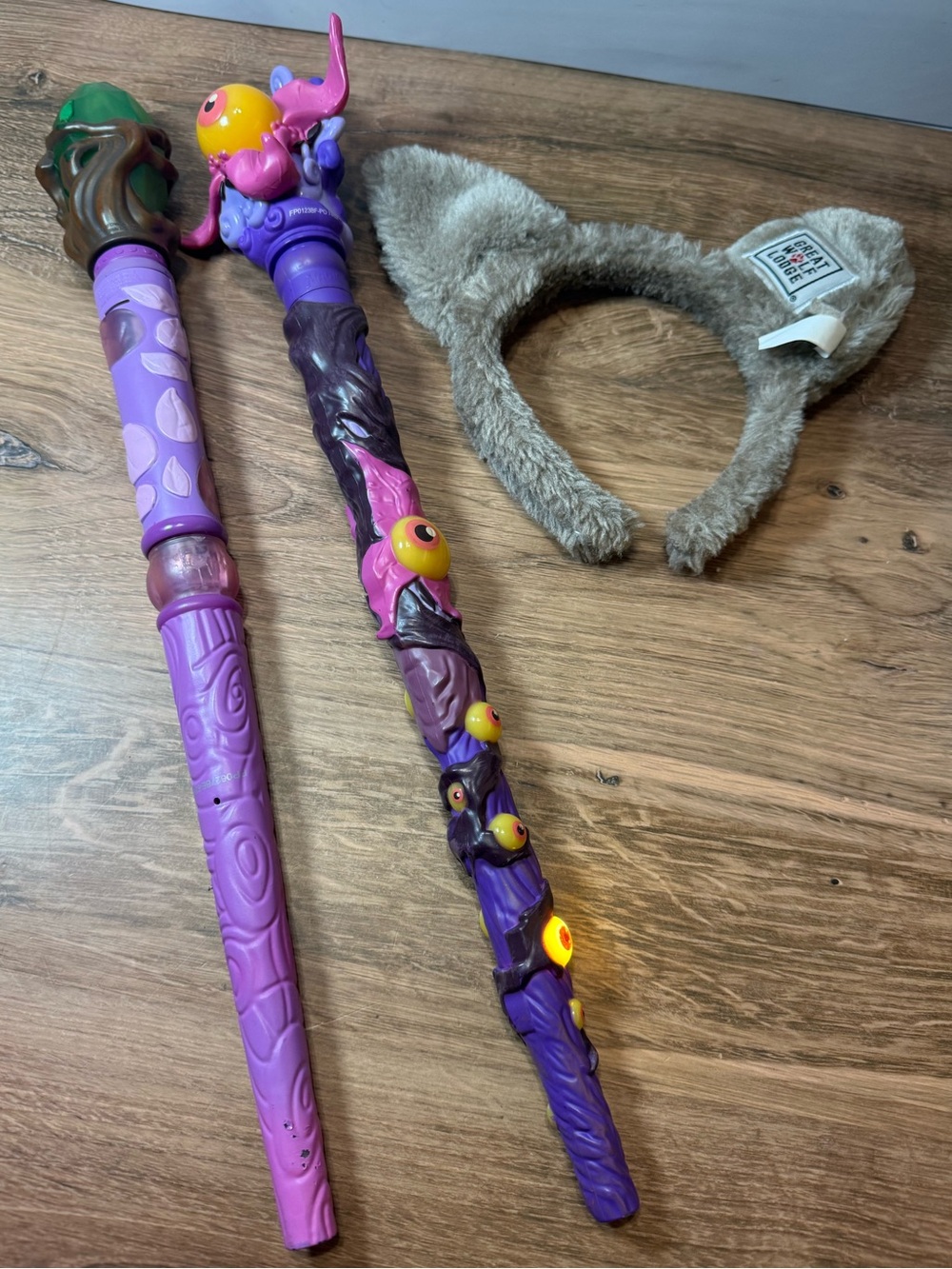 Great Wolf Lodge MagiQuest Wand Lot 2 Wands + Wolf Ears Headband